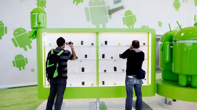 Cacat privasi membuat 99,7% ponsel Android terkena serangan pengintaian