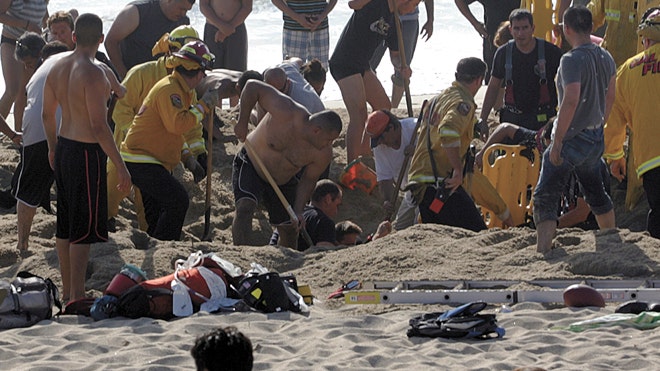 Man on California beach dies after getting buried in 10-foot deep hole ...