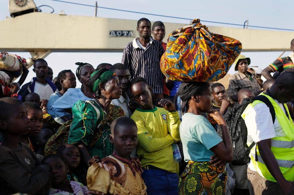 Pengungsi khawatir sejarah Burundi yang dilanda konflik akan terulang kembali ketika ketegangan meningkat