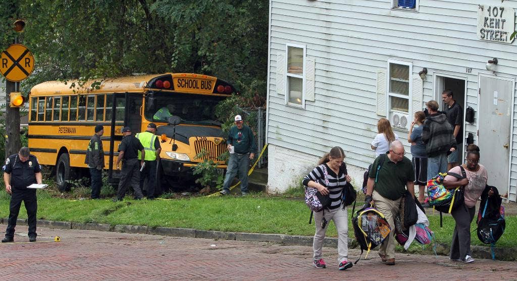 Ohio School Bus Driver Saves 10 Year Old Girl But Is Killed During 4916