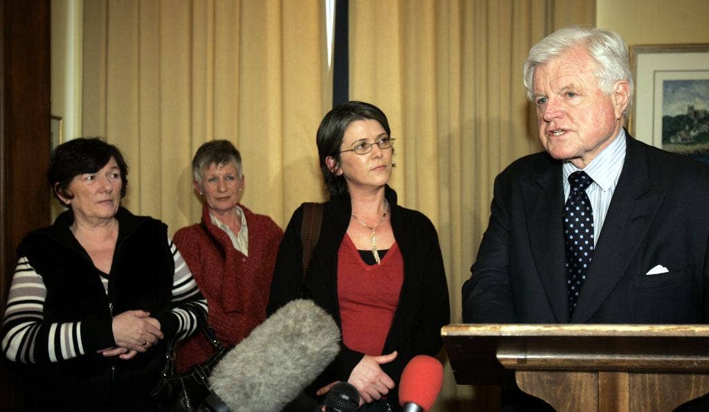 Mantan pria IRA yang terkait dengan pembunuhan ditembak mati di Belfast