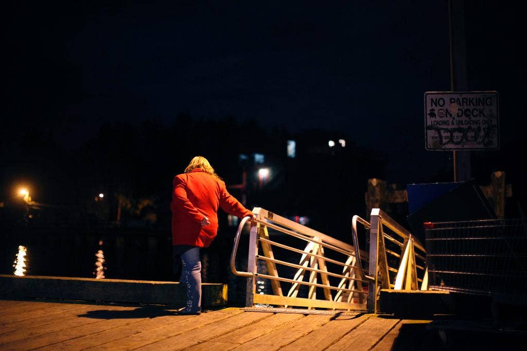 The Latest Canadian Authorities Say 8 In Hospital After Whale Vessel Sinks Off West Coast Fox