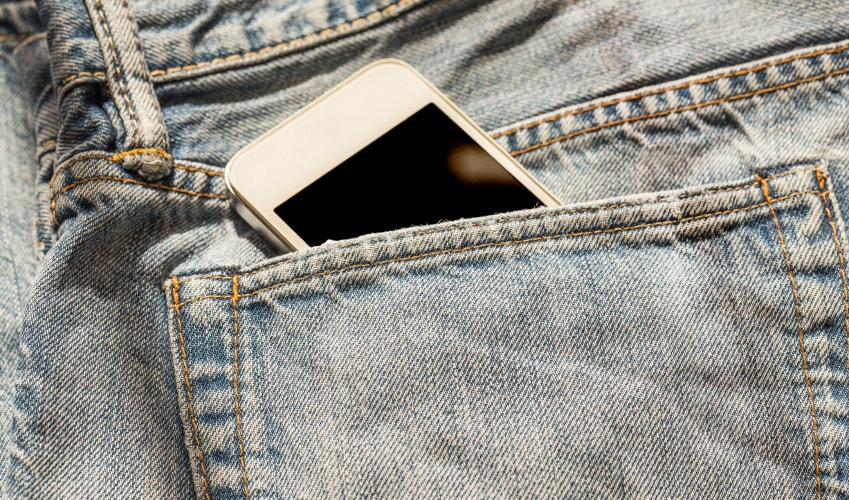 Cellphones may damage sperm quality, new study suggests | Fox News