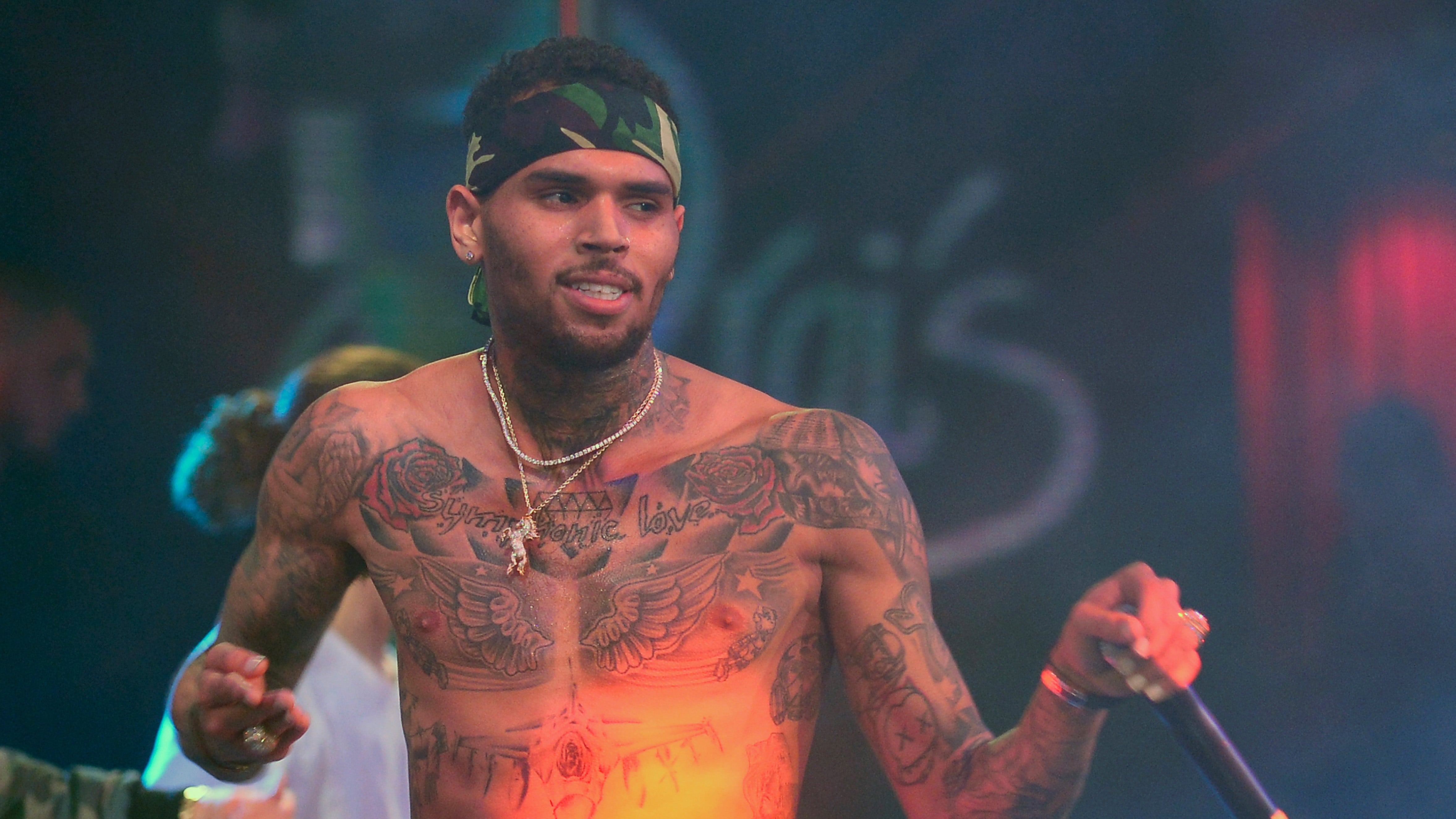 Brazilian Model Sues Chris Brown For Battery, Theft And Defamation ...