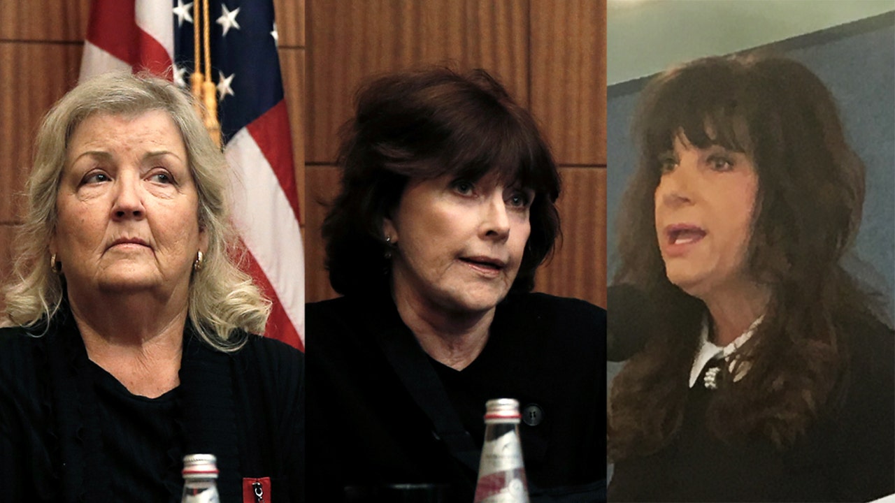 Clinton Accusers Juanita Broaddrick Kathleen Willey Barge Into Al