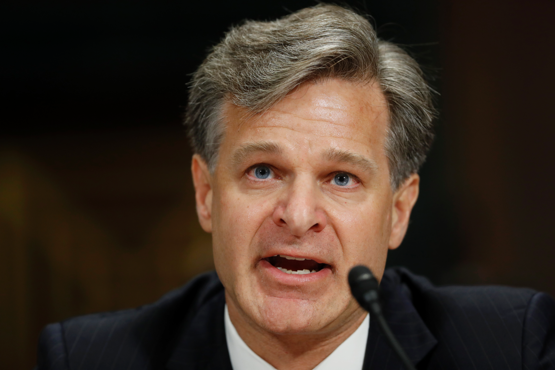 Pilihan Trump di FBI mengatakan dia akan fokus pada hukum, bukan politik