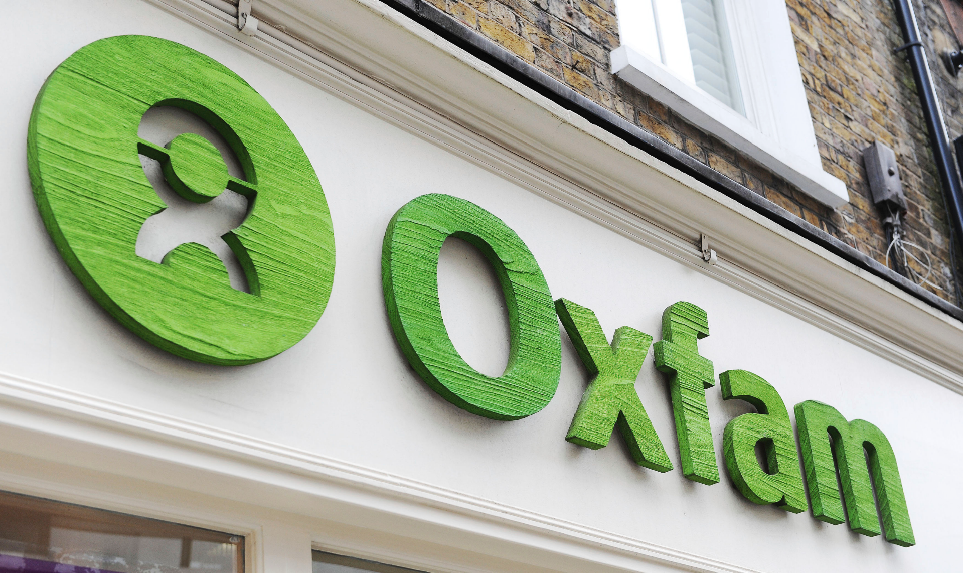 UK official warns Oxfam to hand over all info on sex case | Fox News