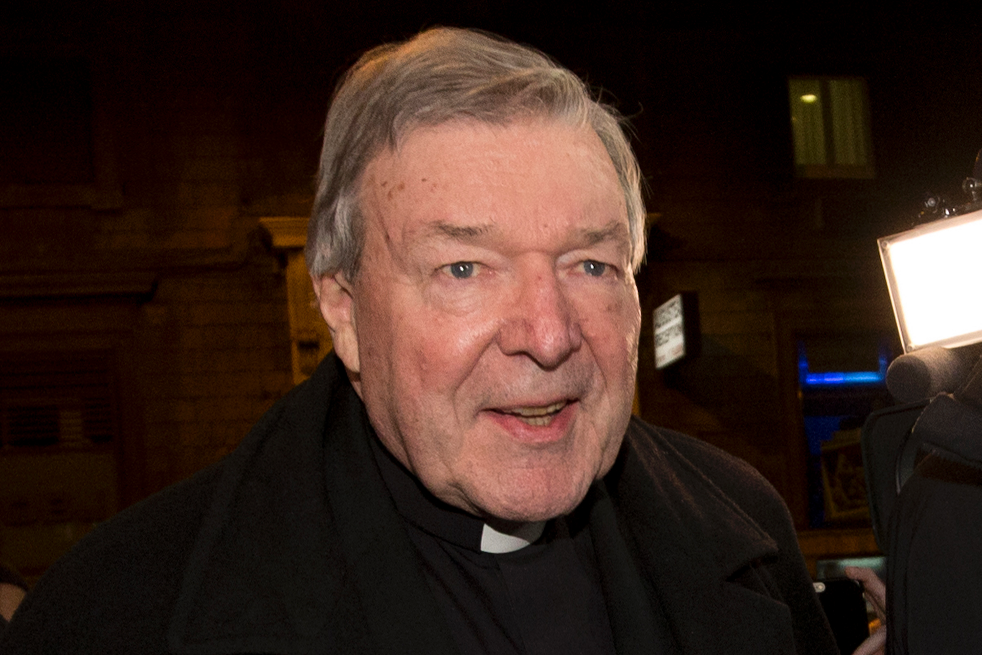 Polisi Australia mendakwa kardinal Vatikan dengan kejahatan seksual