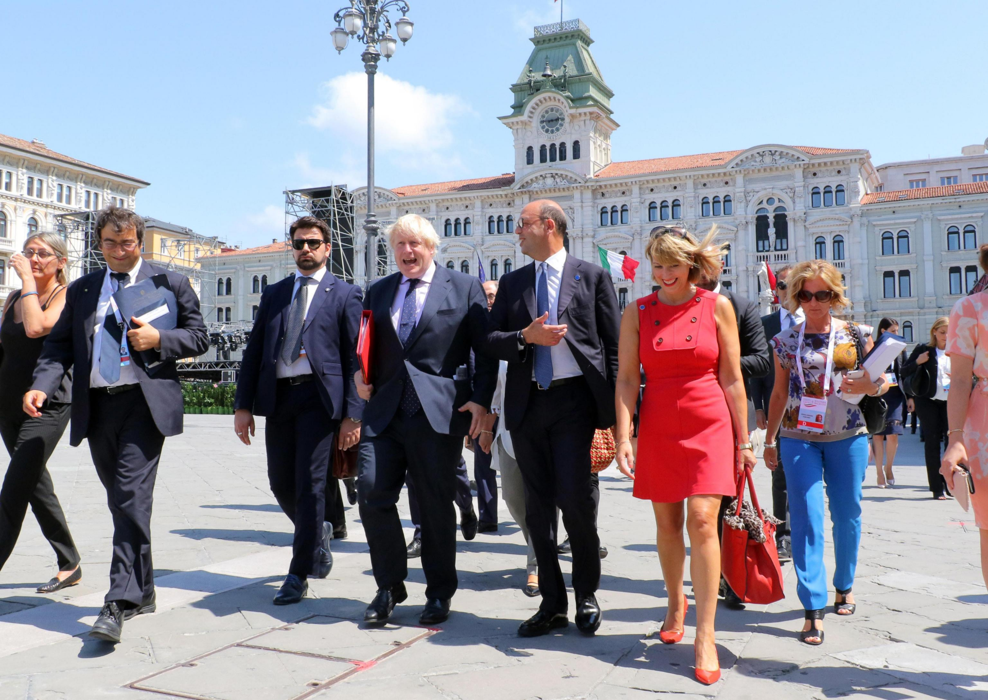 Italia memperingatkan UE untuk tetap membuka pintu bagi anggota Balkan