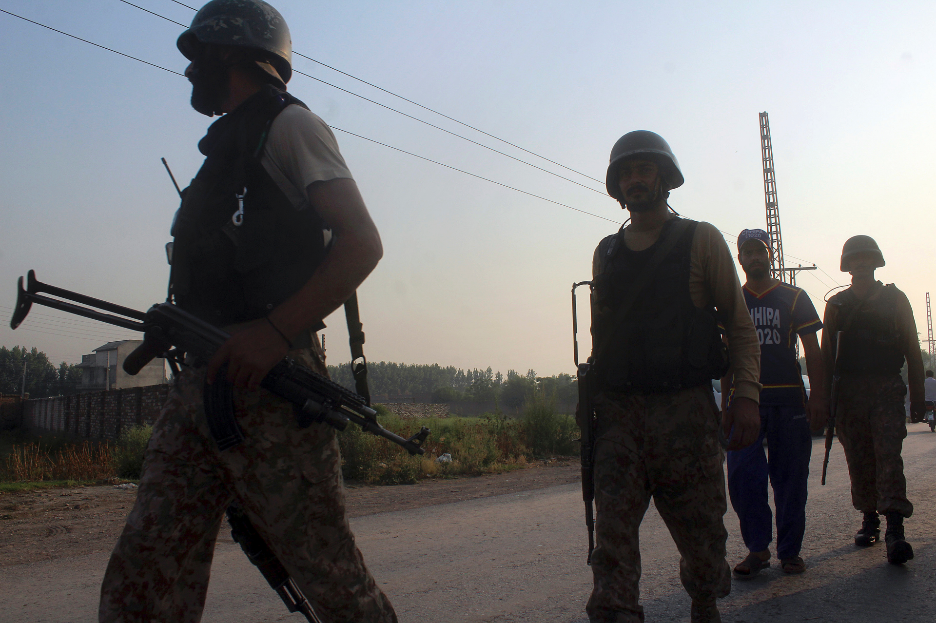 Yang terbaru: Jumlah korban tewas akibat serangan di Pakistan meningkat menjadi 85 orang