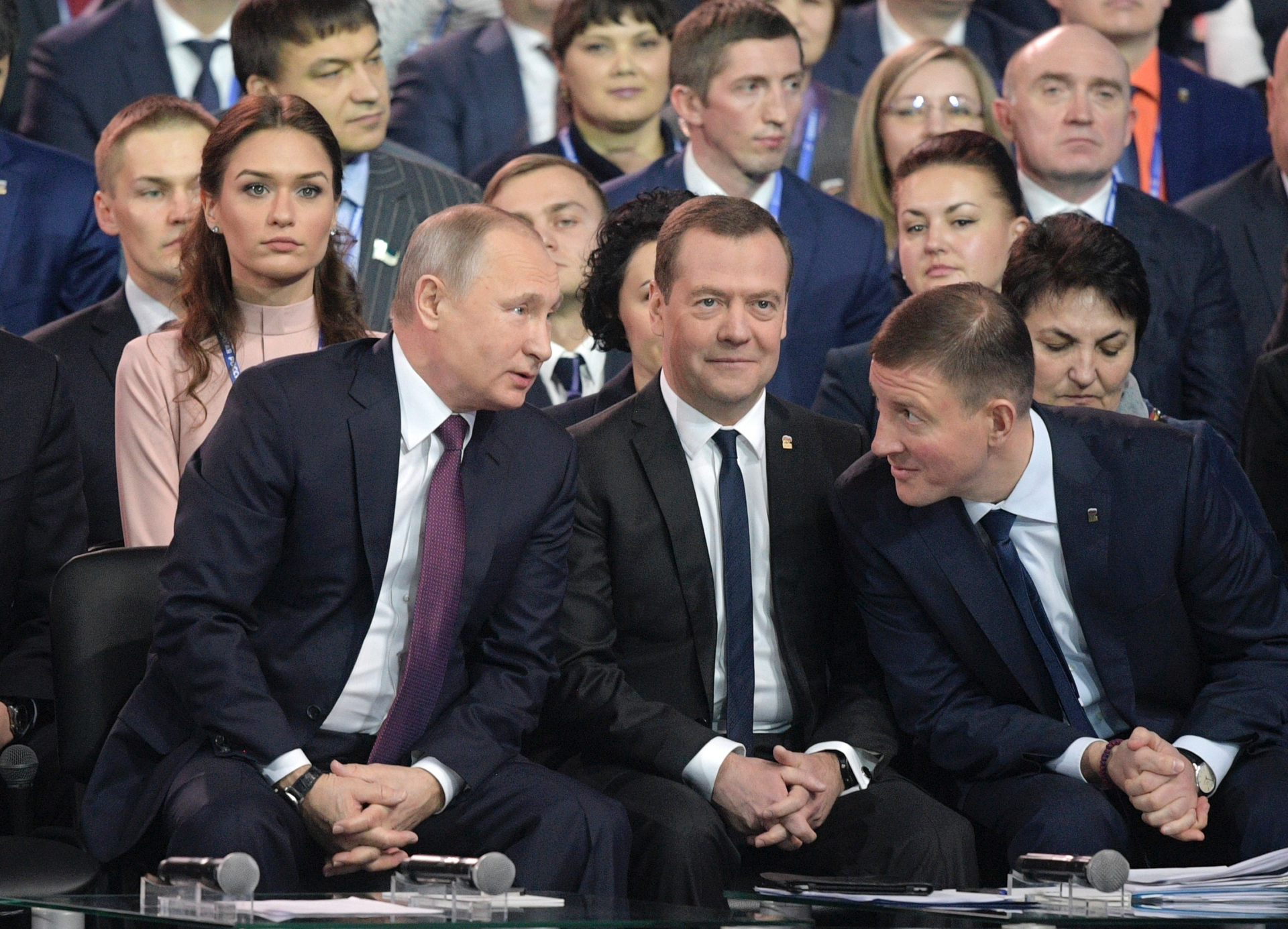 Медведев показал карту россии