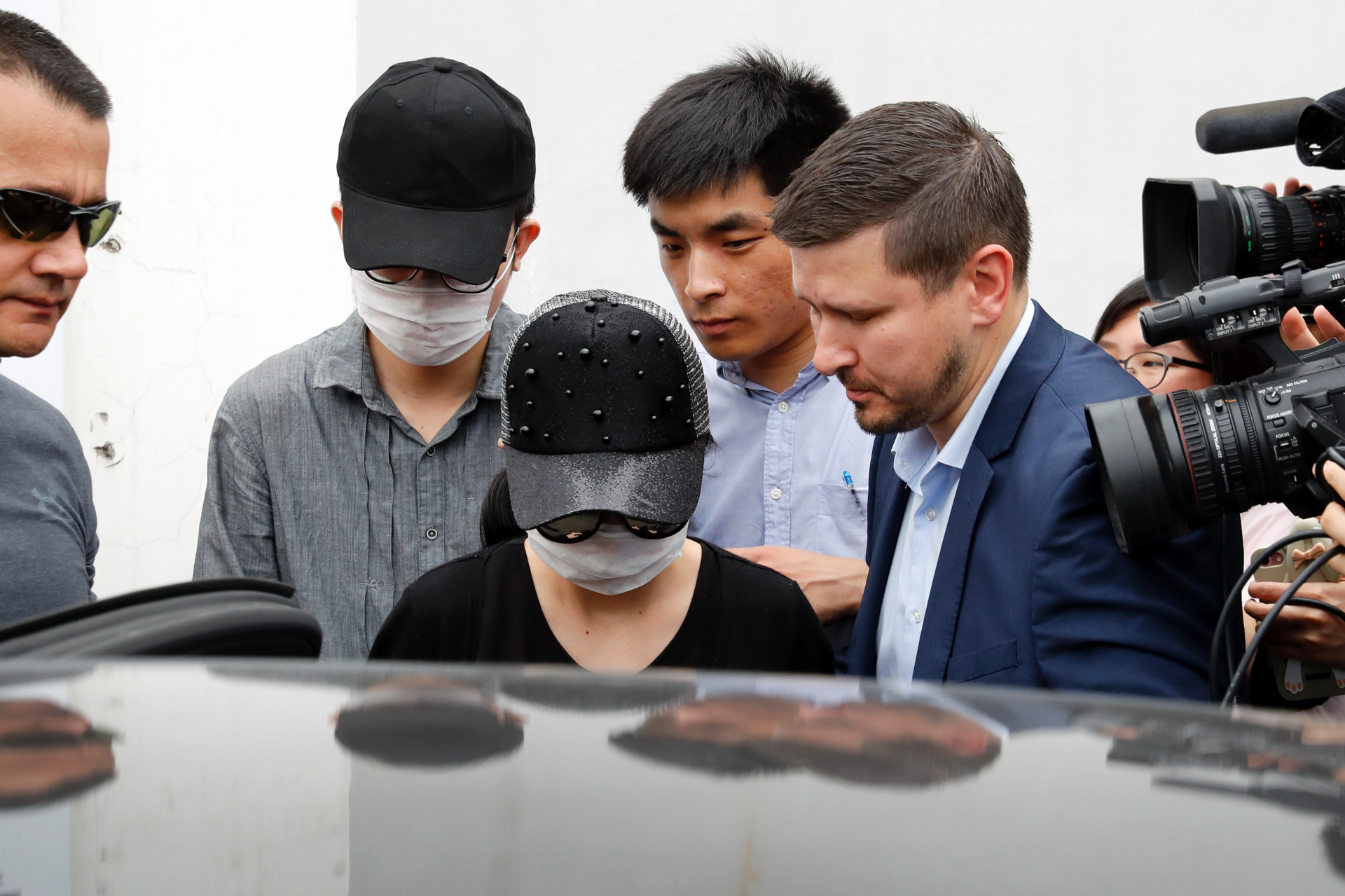 Tiongkok menjatuhkan hukuman penjara pada 16 Crown Resorts Australia