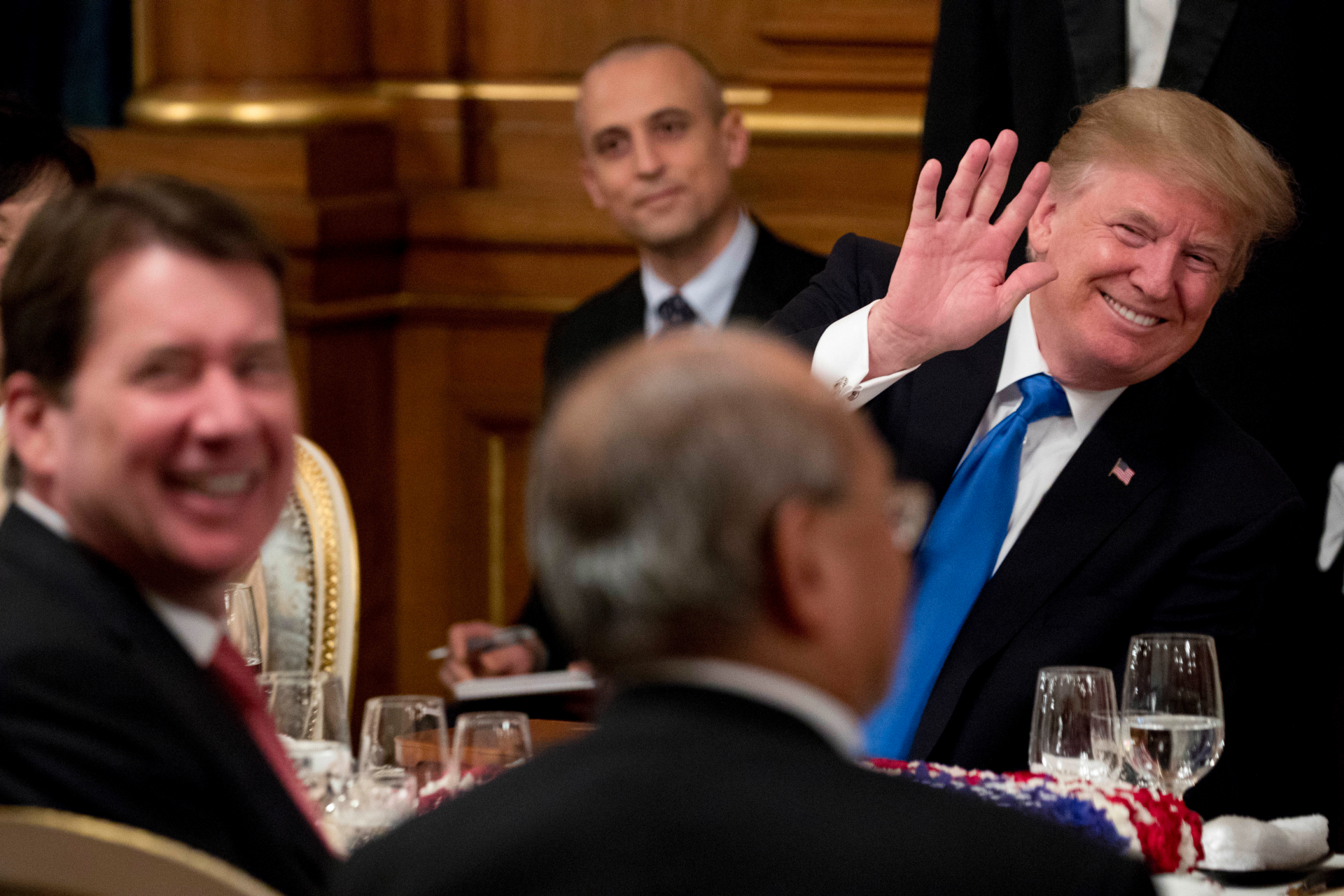 Trump mendukung Jepang dan mengutuk agresi Korea Utara