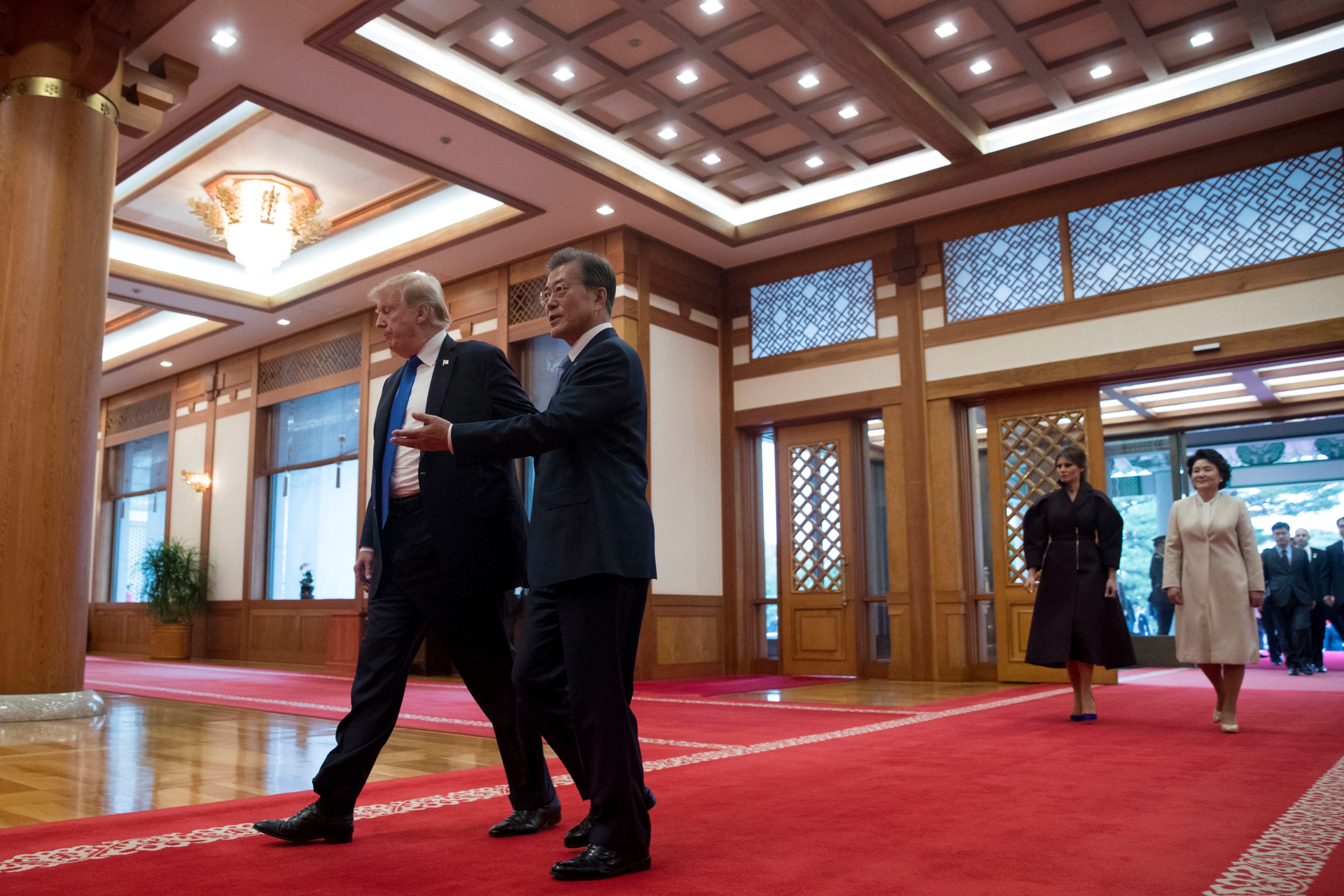 Trump tiba-tiba berbicara tentang negosiasi, bukan ancaman di Korea