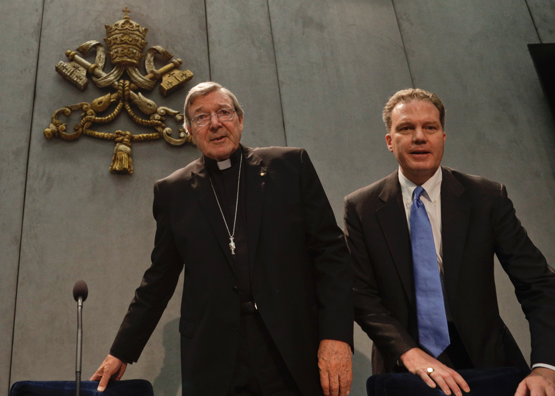 Yang terbaru: Kritikus: Paus harus berbuat lebih banyak untuk menghadapi pelecehan seksual