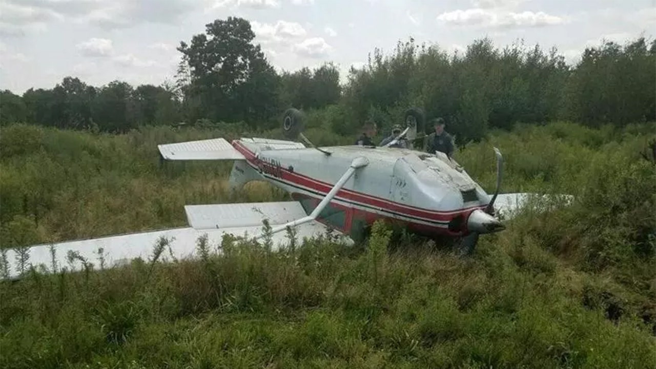 Massachusetts skydiving plane flips over during landing Fox News