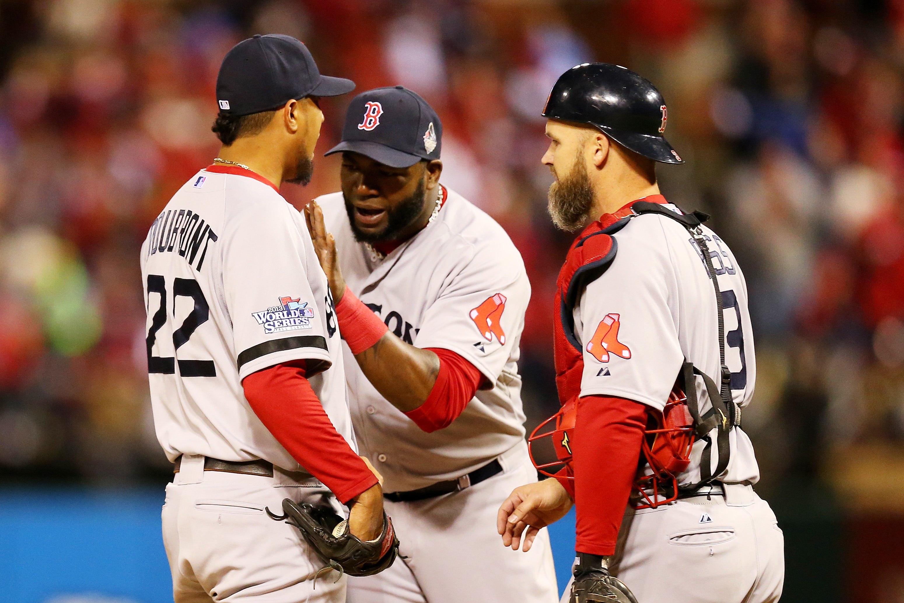 World Series 2013: Red Sox's David Ross thrown out at home plate