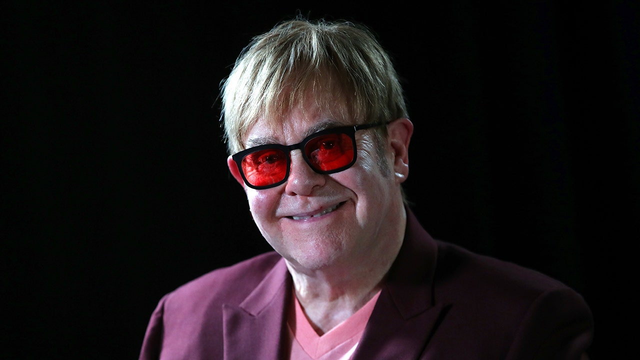 Elton John Research Paper