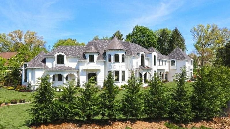 Reality TV Stars Melissa and Joe Gorga Selling Unfinished Mansion in