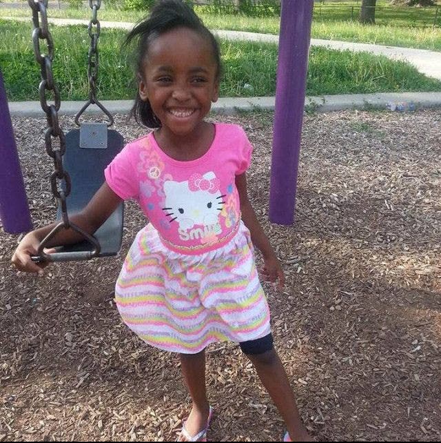 Police: Kansas City girl, 6, killed in convenience store shooting while ...