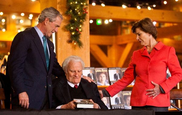 Billy Graham Meets With George Bush at Book Signing