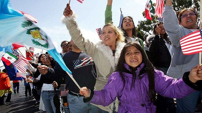 Bulan Warisan Hispanik dimulai! Ada waktu untuk berbangga, ada waktu untuk bersyukur