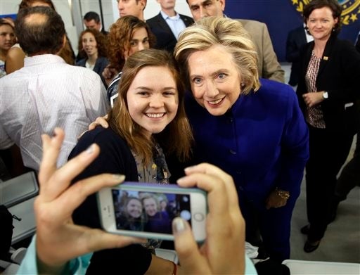 Hillary Clinton Turns Over Server to Justice Department | Fox News