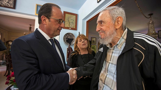 In Havana, French president meets with both Castros, calls for end of U.S. embargo