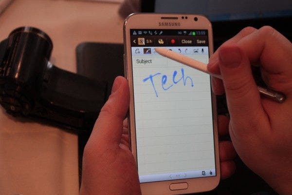 Samsung Galaxy Note II Hands-On: Integrasi Dieppen Memenuhi Android 4.1
