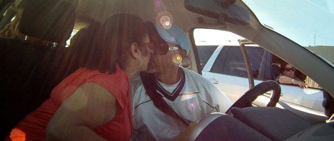 Cinta yang lebih kuat dari batas