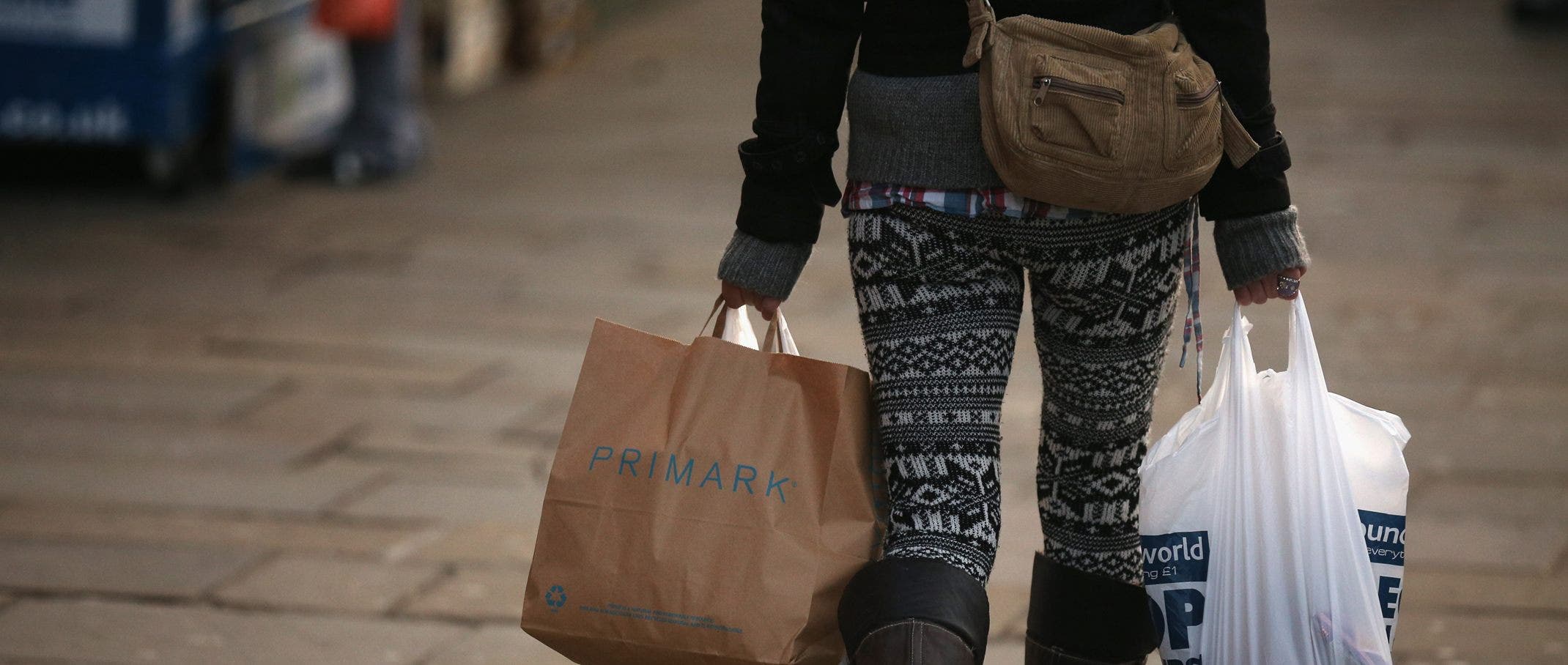 Munculnya orang-orang Latin sebagai pembelanja terbesar