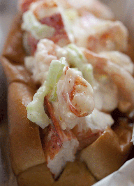 LobsterShrimpRoll1