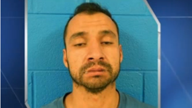 Man arrested for setting girlfriend on fire in front of her kids on ...