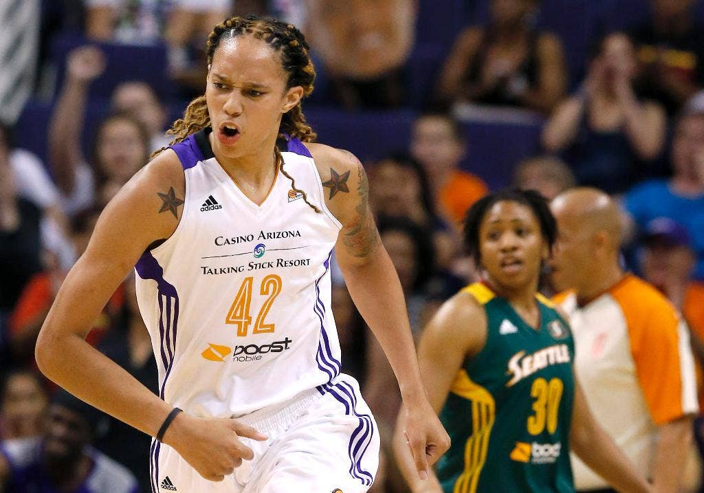 Brittney Griner blossoming on court for Phoenix Mercury, embracing gay ...