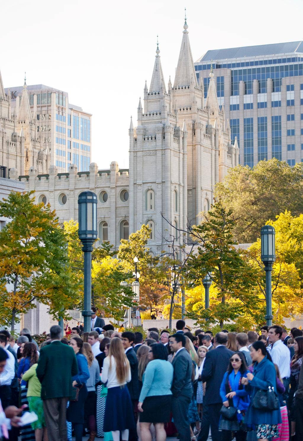 2day Mormon general conference kicks off in Utah with 1st nonEnglish