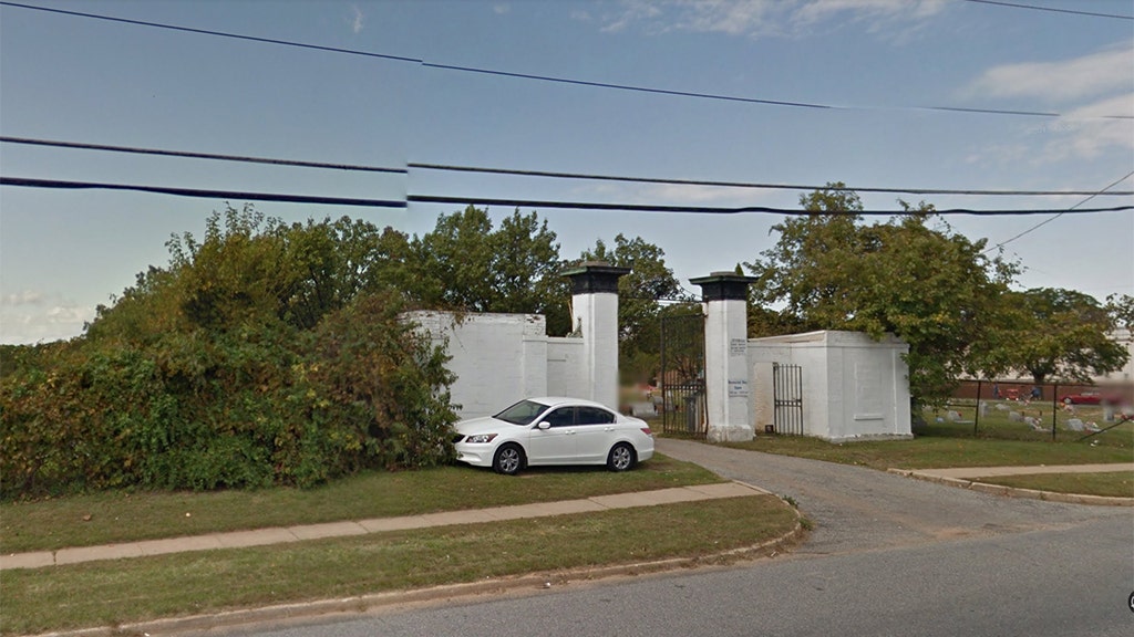 Baltimore funeral shooting leaves 1 dead, 1 in 'grave condition' | Fox News