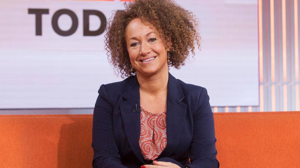 ‘Transracial’ Rachel Dolezal whines that she can’t get a job