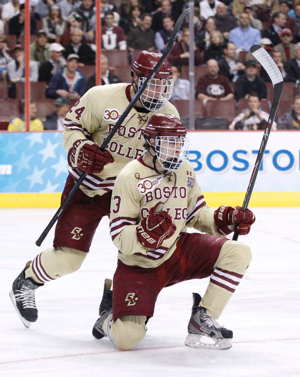 Boston College's Johnny Gaudreau wins Hobey Baker Award as top Division I  hockey player