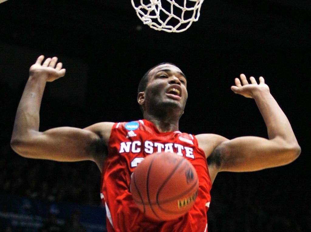 TJ Warren mencetak 25 poin, NC State menjauh dari Xavier 74-59 di NCAA First Four