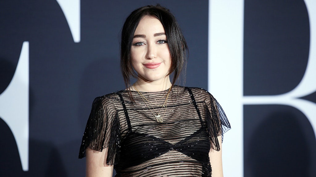 Noah Cyrus Selling Bottle Of Her Tears For 12g