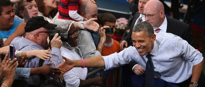 Presiden Barack Obama mempertaruhkan pertandingan pemilu dan menang, memperoleh suara orang Latin