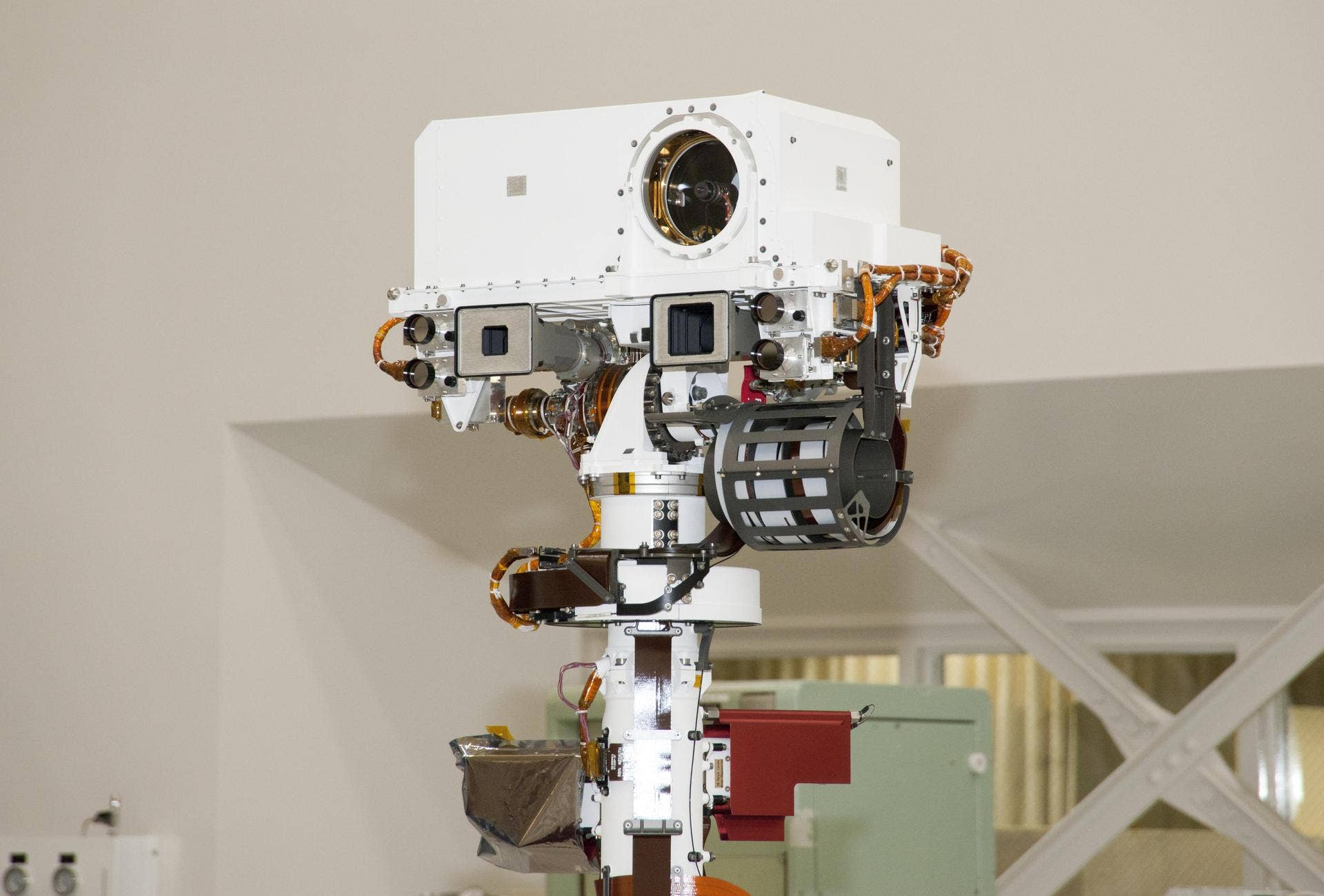 Artificial Intelligence Rover Curiosity Mars Rover is now using artificial intelligence to pick its ...