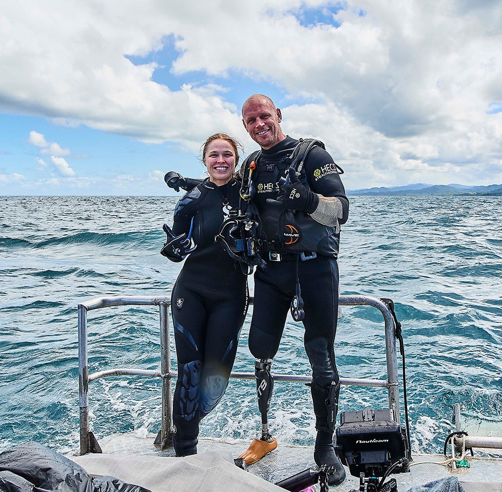 Ronda Rousey goes 'Uncaged' to feed sharks in the wild for Discovery's ...