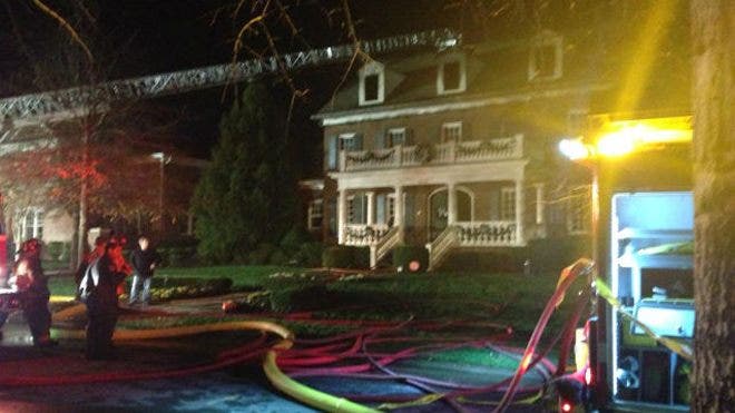 Pelatih kepala kandang Carolina Panthers Ron Rivera menderita kerusakan akibat kebakaran yang ‘signifikan’