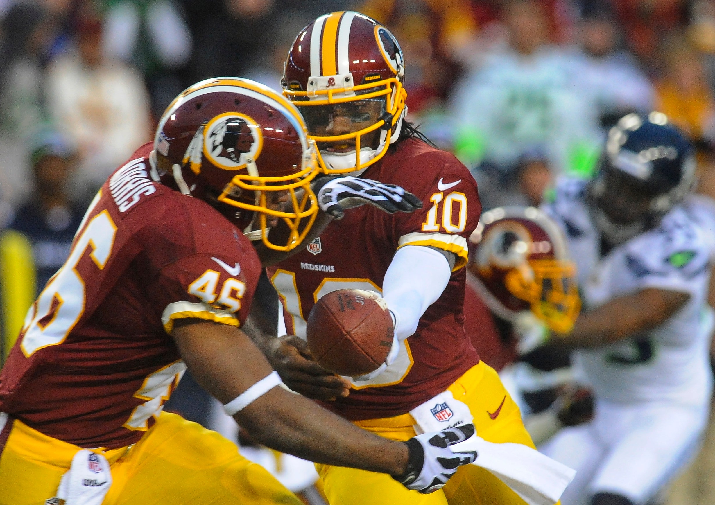 RG3 leaves Redskins game with ankle injury