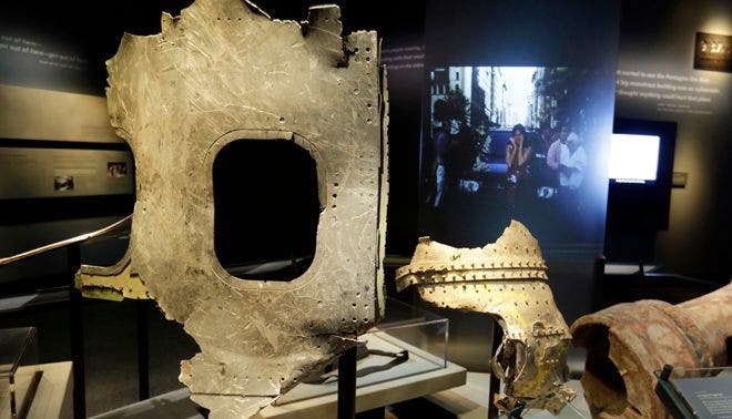 Tampilan pertama museum 9/11 di Ground Zero mengungkapkan bahwa itu adalah ‘tempat yang sangat sakral’