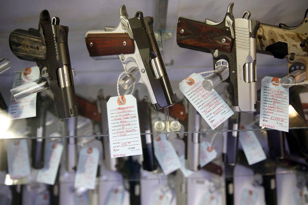 North Carolina gun shop ransacked in smash and grab
