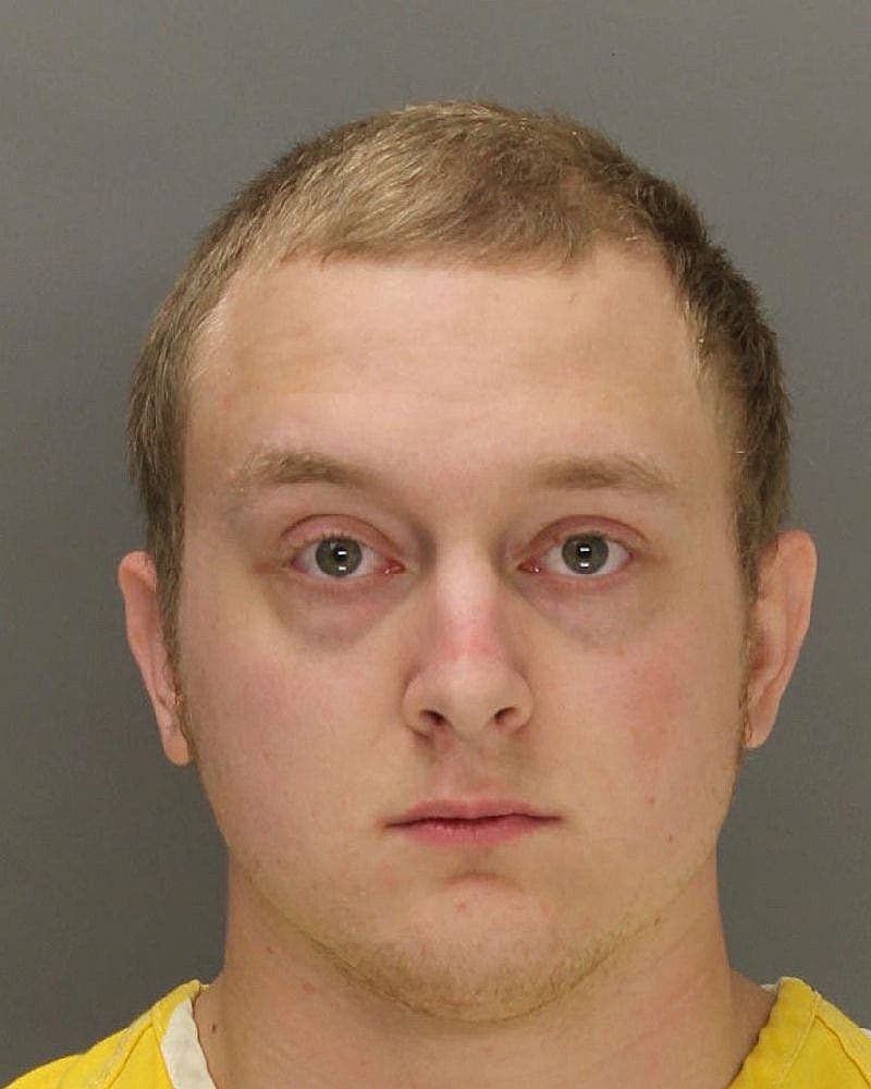 Idaho sheriff Officers working nonstop to solve triple murder at home