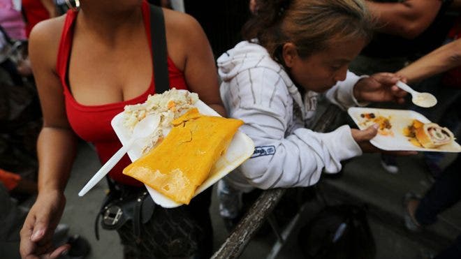Venezuela ‘s Christmas Tamale Tradition Hit By Inflation