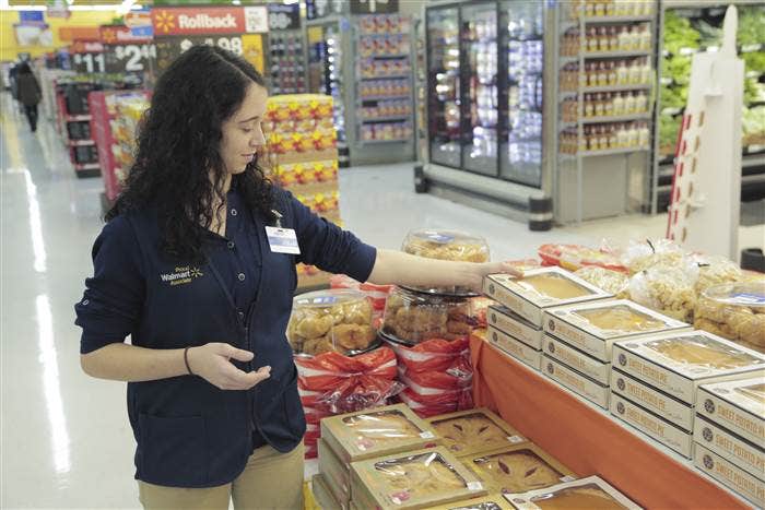 Pai Ubi Jalar Patti LaBelle Walmart juga membuat kita bernyanyi